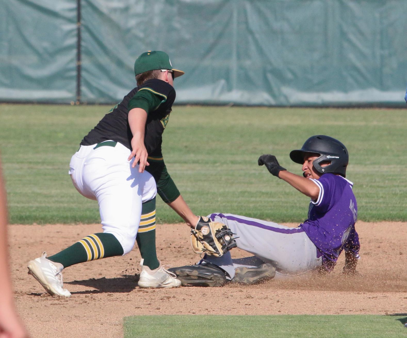 Top-seeded Golden Bears upset by No. 16 seed in extra innings